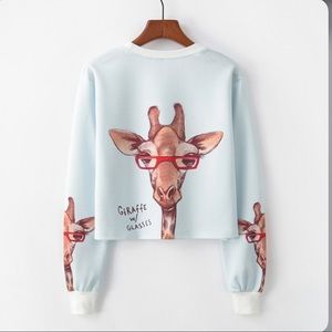 Cute Giraffe cropped sweater brand new
